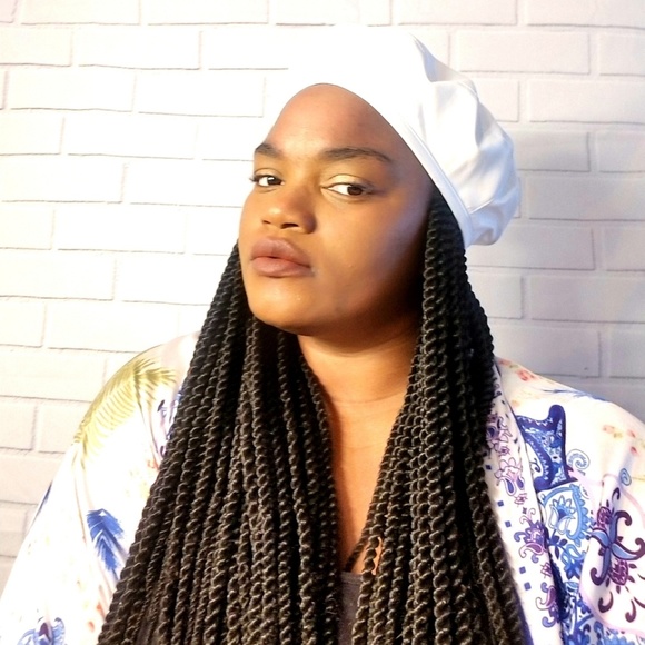 Women's Faux Leather Beret | White - Picture 3 of 4